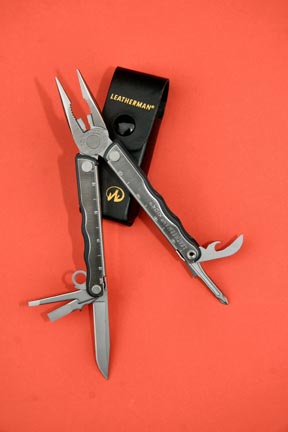 Leatherman Kick multi-tool