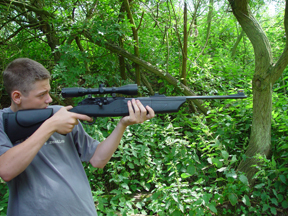 CO2 powered Umarex 850 Airmagnum