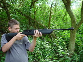 CO2 powered Umarex 850 Airmagnum