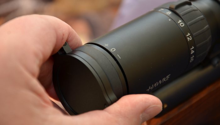 Hawke 30 FFP 4-16x50 SF Zielfernrohr – Schwarz, 30 Mm Tubus, Beleuchtetes Absehen, First Focal Plane