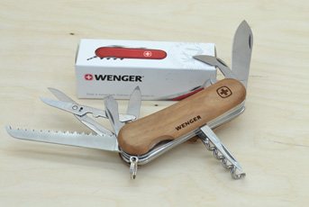 Wenger Evowood 17 Swiss Army Knife