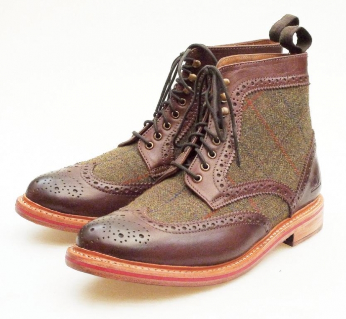 Tweed best sale brogue boots