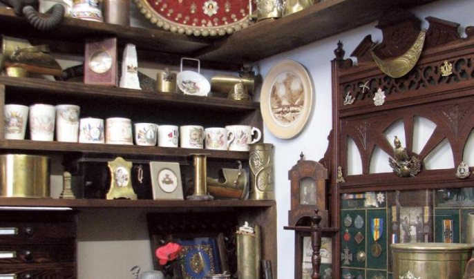 Atticy Antiques Shop Review