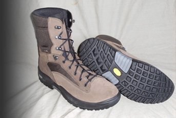 Lowa Seekers Boots | Tactical Clothing 