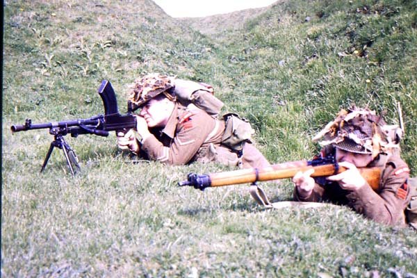 Legendary light machine gun - the Bren Gun - image {image:count}