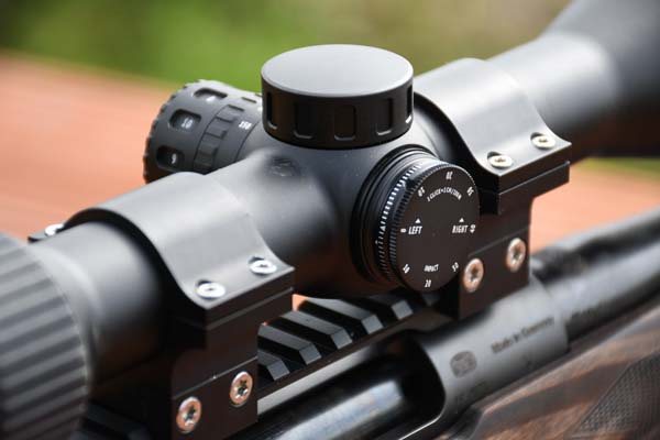 Minox RS-4 3-12x56 - Affordable Quality - image {image:count}