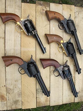 Plug Firing Guns - image {image:count}