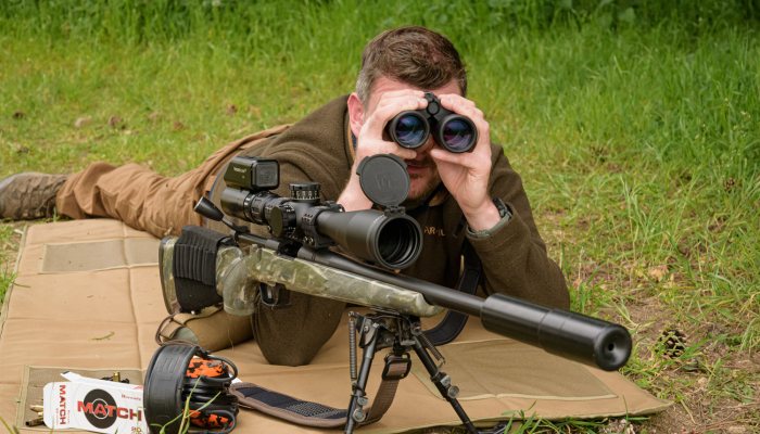 Minox 10x42 X-Range Binoculars - image {image:count}