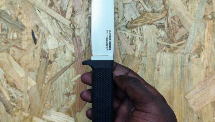Cold Steel Master Hunter Fixed Blade Knife - image {image:count}