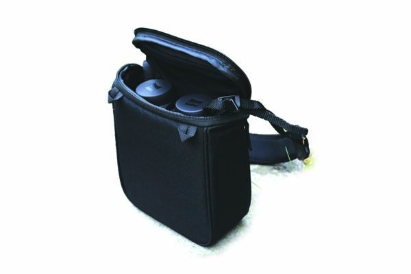 Zeiss Conquest HDX 10x42 binoculars - image {image:count}