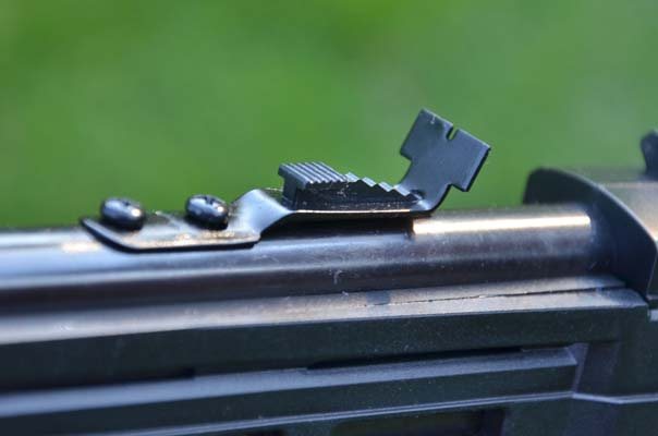 Crosman 1077 Tactical - image {image:count}