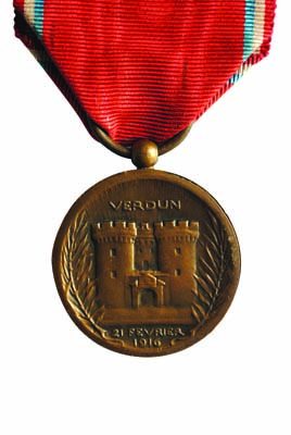The Verdun Medal 1916 - image {image:count}