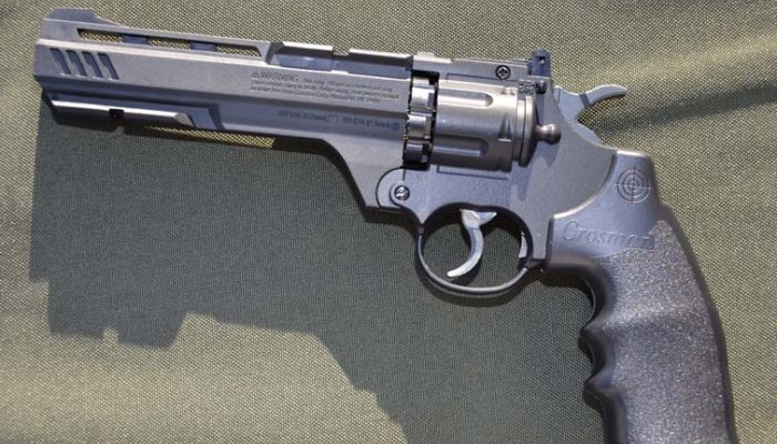 Crosman Vigilante - image {image:count}