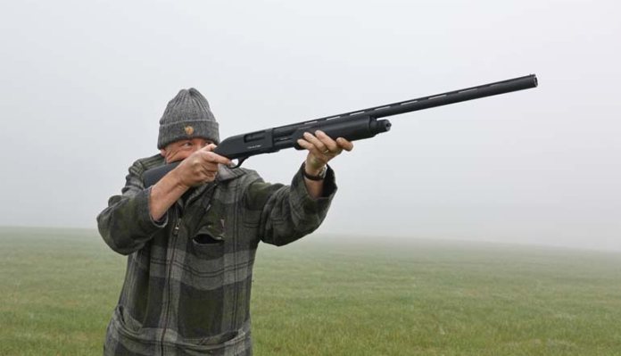 Charles Daly 301 pump-action – FUNCTION OVER FLASH