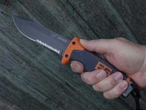 Gerber Bear Grylls Ultimate Knife - image {image:count}