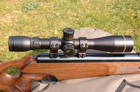 Sightron SIII 10X42 MMD - image {image:count}