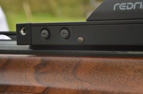 Red Ring Shotgun Sight - image {image:count}
