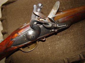 Antique arms collecting and the Law - image {image:count}
