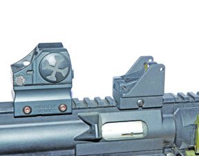 Shield Red dot sight - image {image:count}