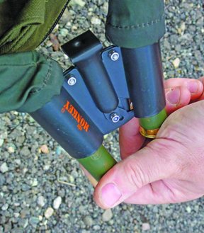 Monkey Loader shotgun Cartridge loader - image {image:count}