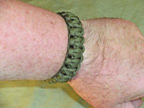 Webtex paracord wrist band - image {image:count}