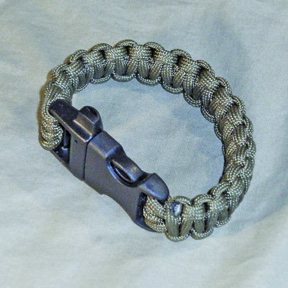 Webtex paracord wrist band - image {image:count}