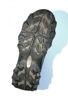 LR Active Range Boots - image {image:count}