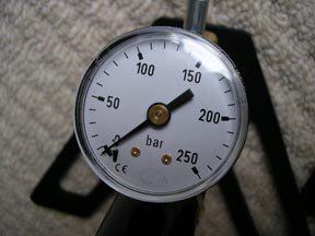 Hills v FX Pumps - image {image:count}