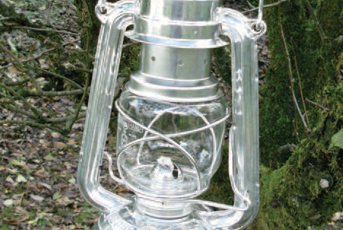 Feuerhand Storm Lantern