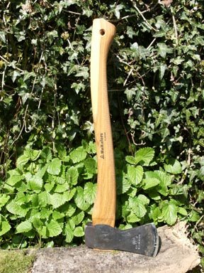 Hultafors Classic Forest / Hunting Axe - image {image:count}