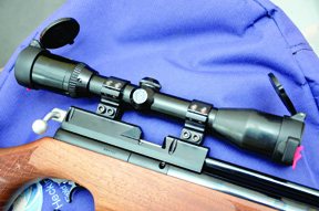 Visionary U series 8 x 30 Binoculars & M12 Monocular - image {image:count}