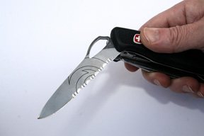 Wenger Alinghi knife/multi-tool - image {image:count}