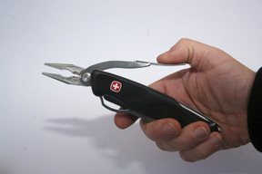 Wenger Alinghi knife/multi-tool - image {image:count}