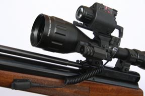 Nikko Stirling Laser Flashlight combo - image {image:count}