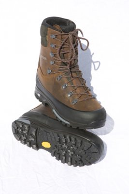 Lowa Hunter Boots - image {image:count}
