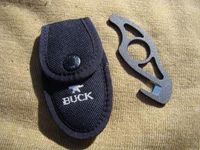 Buck PakLite 140 Skinner and 135 Caper Hunting Knives - image {image:count}