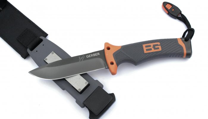 Bear Grylls Gerber survival knives - image {image:count}