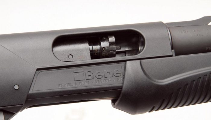 Benelli Super Nova - image {image:count}