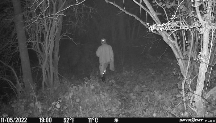 SpyPoint Flex Cellular Trail Camera - image {image:count}