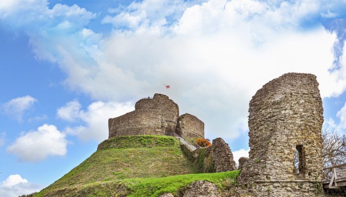 Launceston Castle - image {image:count}