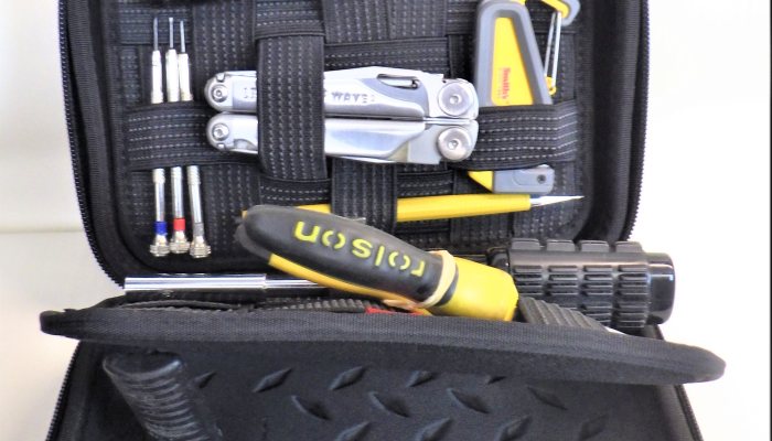 Clip and Carry Adequate EDC Storage Case - image {image:count}