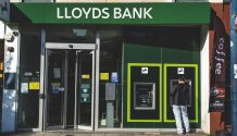 Lloyds Bank freezes shooter’s accounts over rifle payment