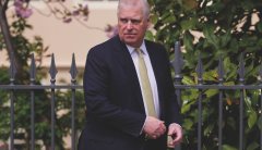 Andrew Mountbatten-Windsor surrenders firearms certificate