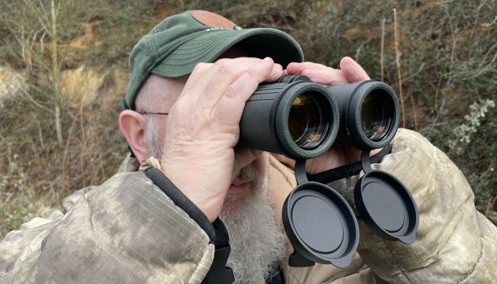 Hawke 8x42 LRF Binoculars - image {image:count}