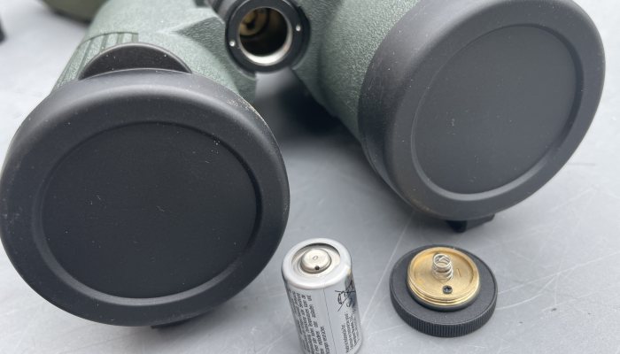 Hawke 8x42 LRF Binoculars - image {image:count}