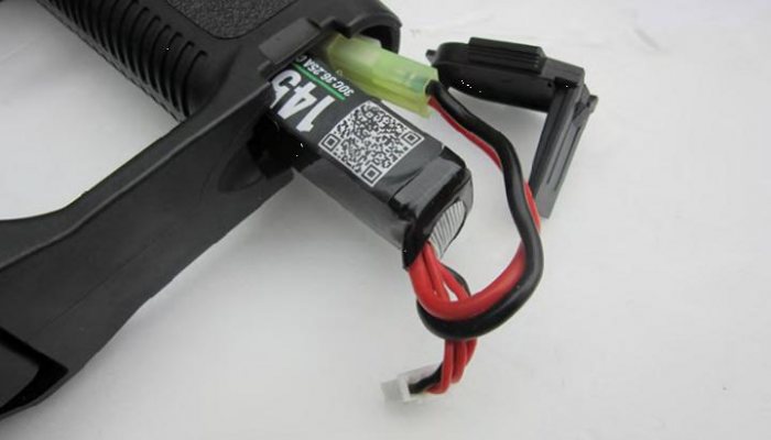 Kriss Vector - image {image:count}
