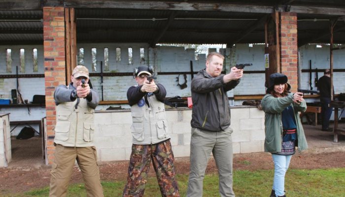 Long Barrel Revolvers and Pistols - image {image:count}
