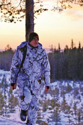 Moose Hunting - image {image:count}