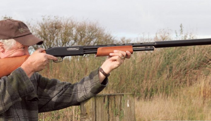 Mossberg 500 Stealth