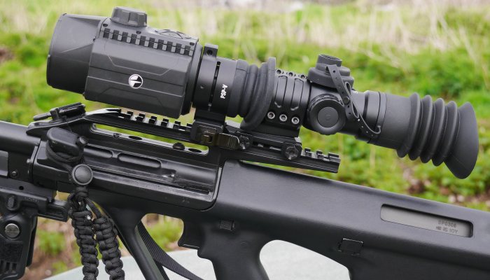 Pulsar PSP-V Picatinny Rail Adaptor - image {image:count}